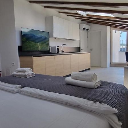 Dea Del Mar Apartments Izola Exteriér fotografie